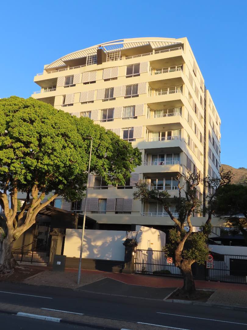 3 Bedroom Property for Sale in Three Anchor Bay Western Cape